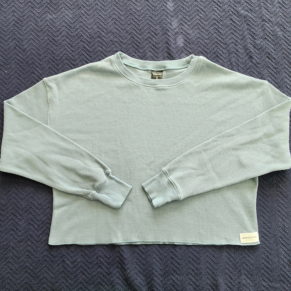 Emerald City Sage Green Waffle-Knit Cropped Crewneck
